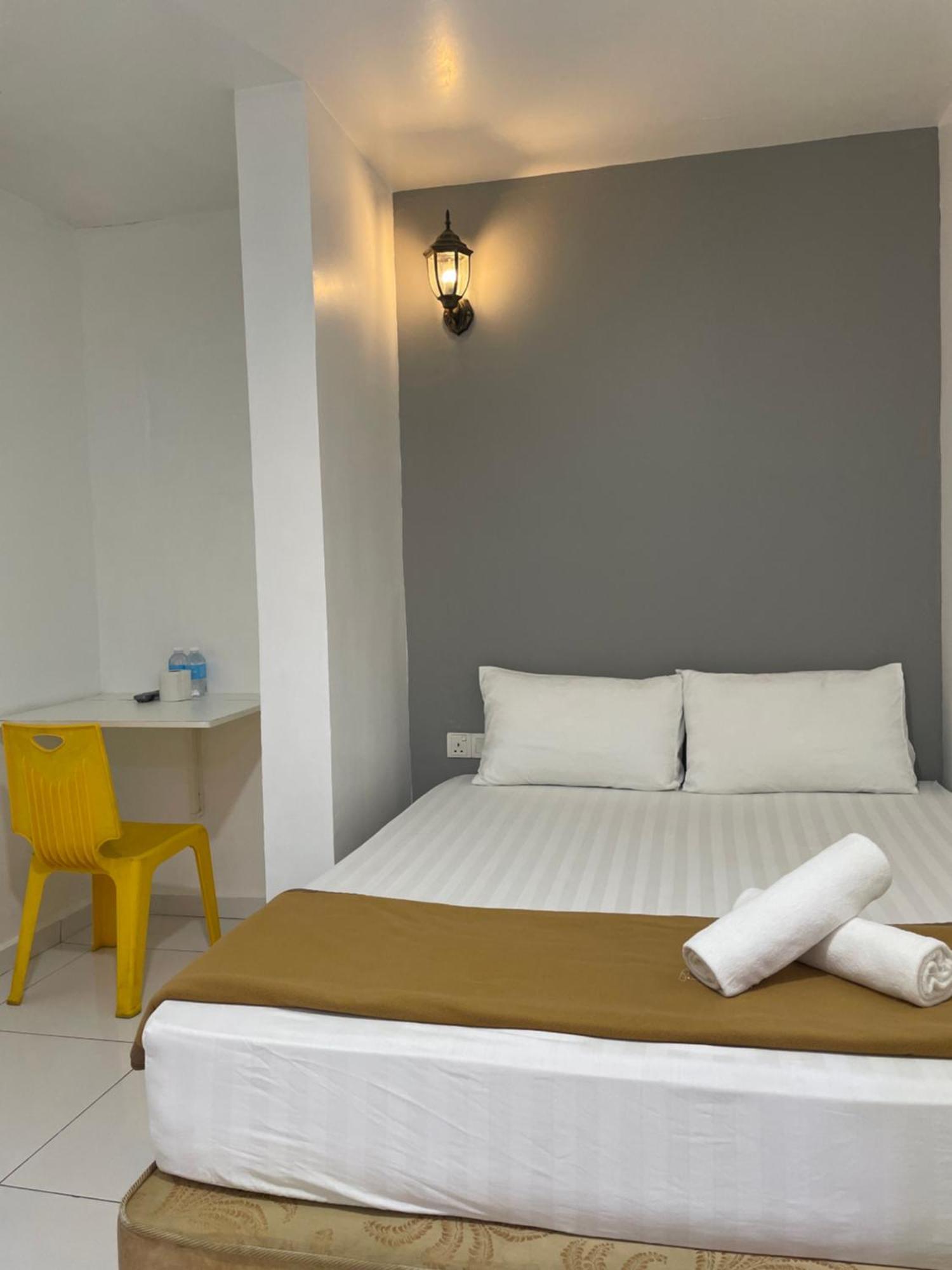 Hotel Lavender Inn Malacca Екстериор снимка