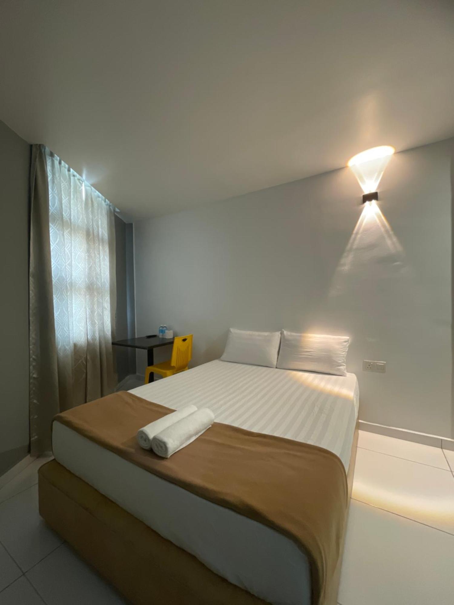 Hotel Lavender Inn Malacca Екстериор снимка