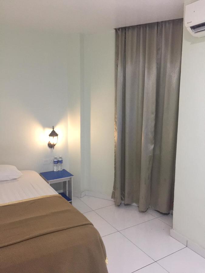 Hotel Lavender Inn Malacca Екстериор снимка